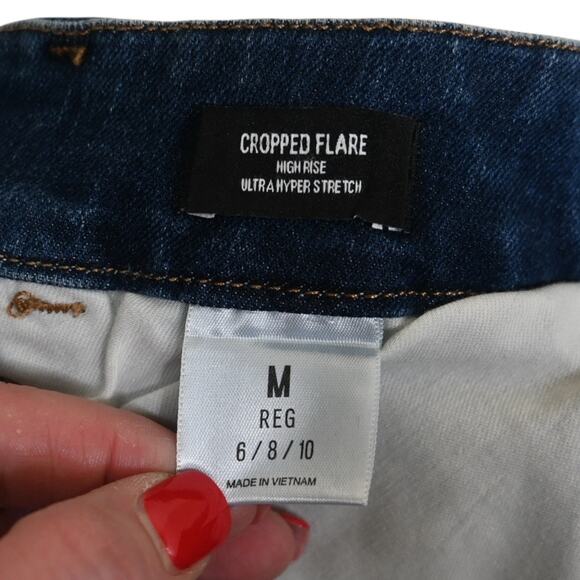 Express Women's Cropped Flare High Rise Ultra Hyper Stretch Jean - Picture 10 of 11